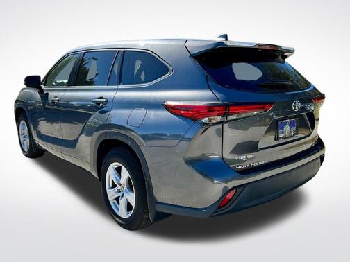2022 Toyota Highlander 