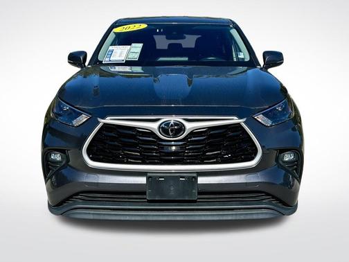 2022 Toyota Highlander 