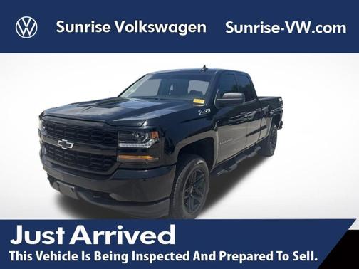 Black 2019 Chevrolet Silverado 1500 LD Custom