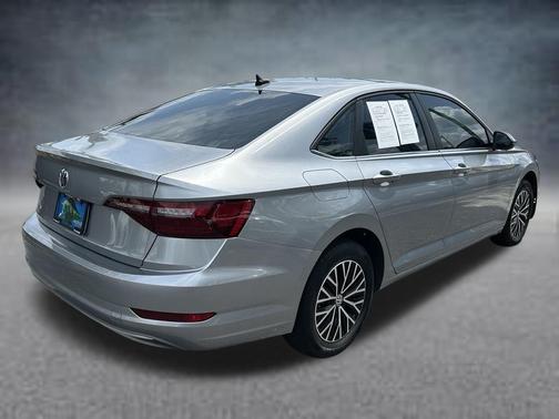 Pyrite Silver Metallic 2021 Volkswagen Jetta 1.4T SE