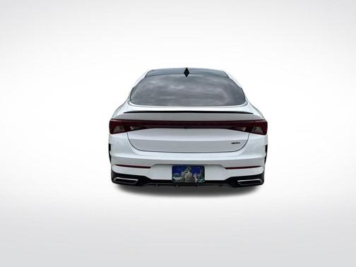 Glacial White Pearl 2024 Kia K5 GT-Line