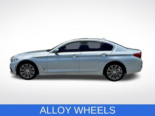 2019 BMW 530 i
