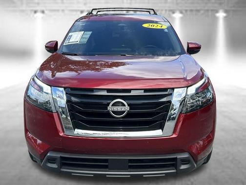 Scarlet Ember 2024 Nissan Pathfinder SV