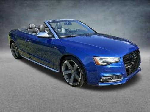 Sepang Blue Pearl Effect w/ Black Roof 2017 Audi S5 3.0T quattro