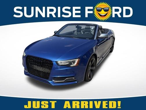 Sepang Blue Pearl Effect w/ Black Roof 2017 Audi S5 3.0T quattro
