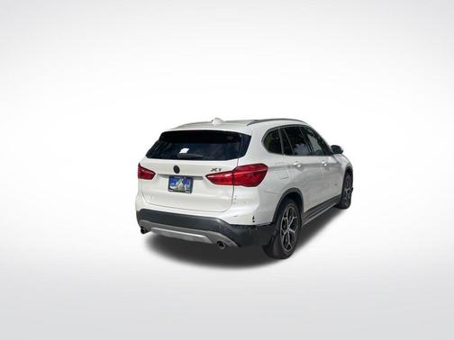 White Metallic 2016 BMW X1 xDrive 28i