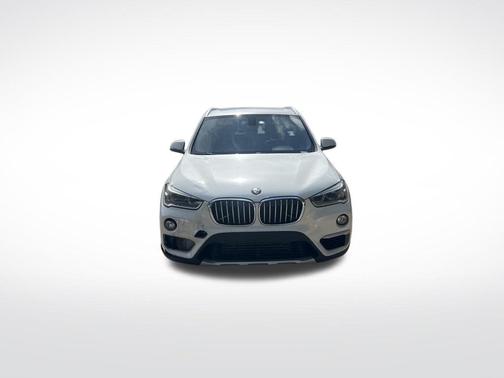 White Metallic 2016 BMW X1 xDrive 28i