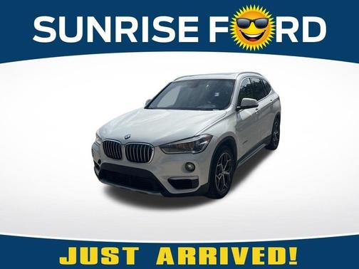 White Metallic 2016 BMW X1 xDrive 28i