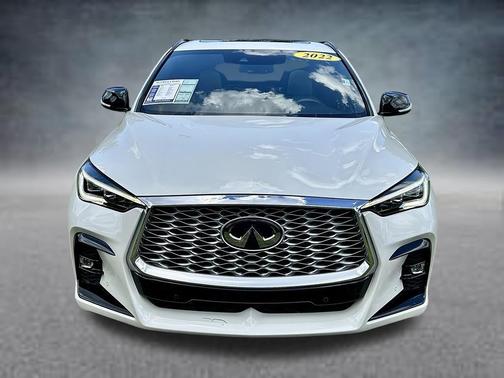 Majestic White 2022 INFINITI QX55 ESSENTIAL