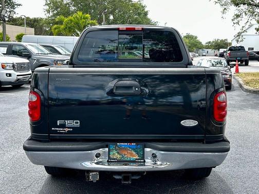 2001 Ford F-150 Lariat SuperCrew