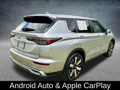 Silver 2025 Mitsubishi Outlander