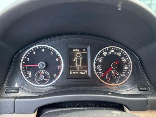 2014 Volkswagen Tiguan Auto SE