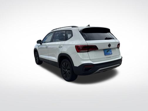 Pure White 2024 Volkswagen Taos 1.5T S