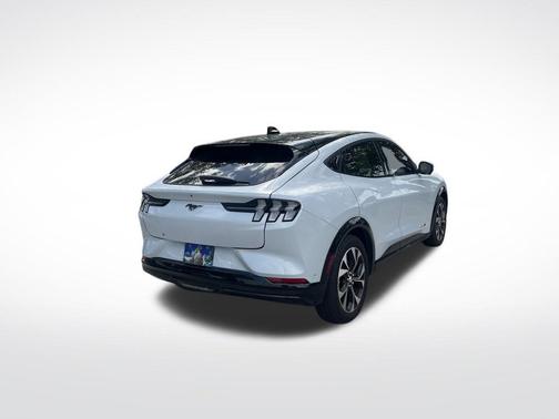 Space White Metallic 2023 Ford Mustang Mach-E Premium