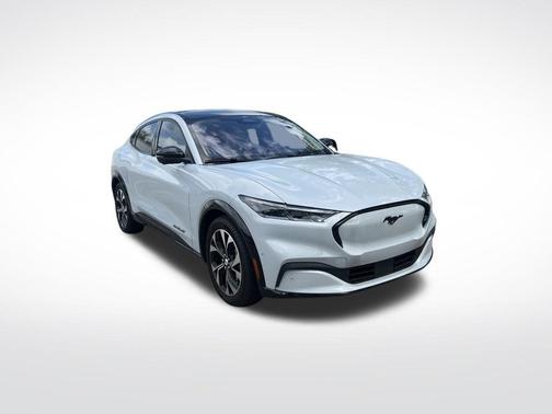 Space White Metallic 2023 Ford Mustang Mach-E Premium