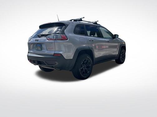 Billet Silver Metallic Clearcoat 2022 Jeep Cherokee Trailhawk