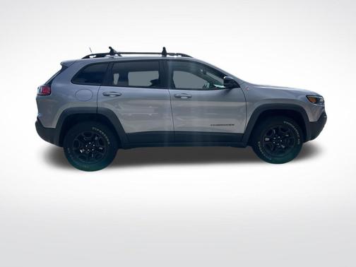 Billet Silver Metallic Clearcoat 2022 Jeep Cherokee Trailhawk