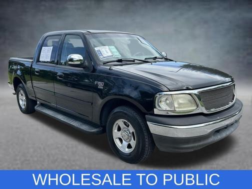 Black Clearcoat 2002 Ford F-150 XLT SuperCrew