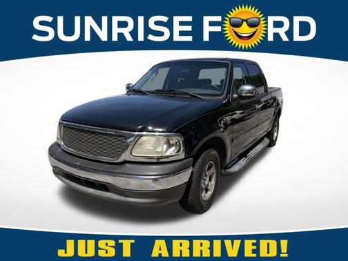 Black Clearcoat 2002 Ford F-150 XLT SuperCrew