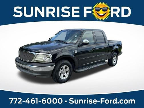 Black Clearcoat 2002 Ford F-150 XLT SuperCrew