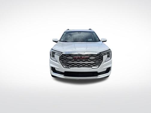 Summit White 2022 GMC Terrain Denali