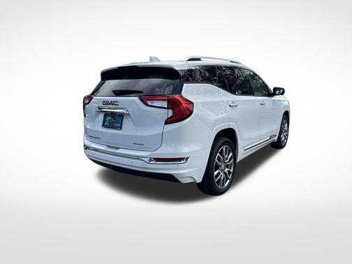 Summit White 2022 GMC Terrain Denali