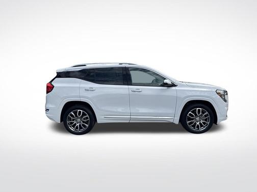 Summit White 2022 GMC Terrain Denali