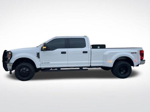 2022 Ford F-350 XLT