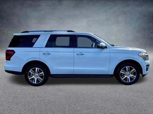 Oxford White 2024 Ford Expedition Limited