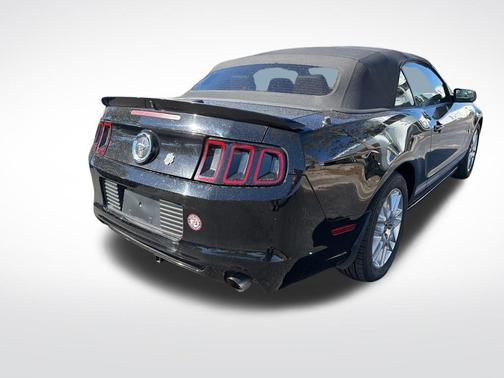 2014 Ford Mustang V6 Premium