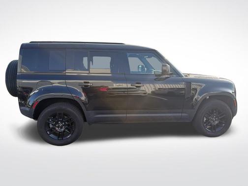 2025 Land Rover Defender P300