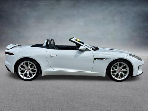 Fuji White 2018 Jaguar F-TYPE Base