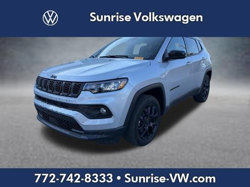 Silver Zynith 2026 Jeep Compass Latitude