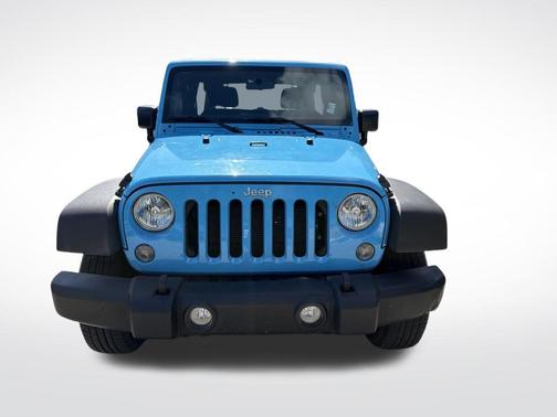 Chief Clearcoat 2017 Jeep Wrangler Unlimited Sport