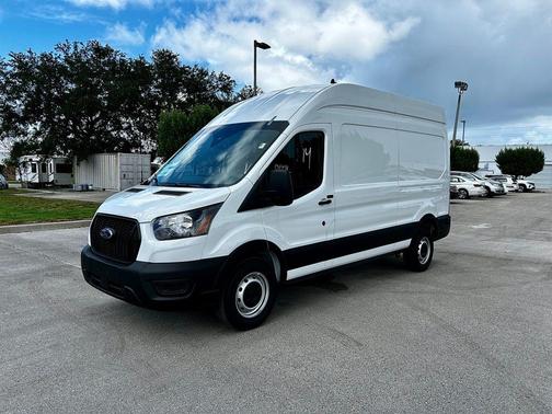 2025 Ford Transit-250 Base