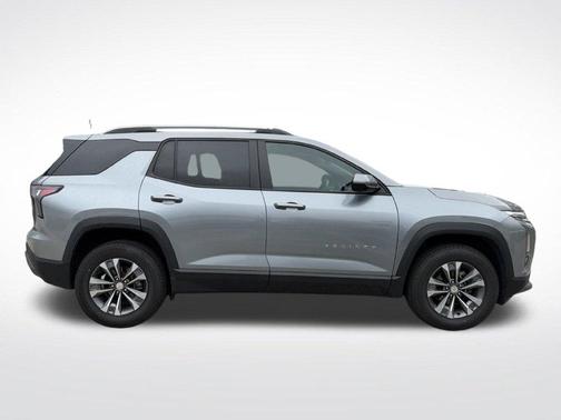 Sterling Gray Metallic 2025 Chevrolet Equinox LT