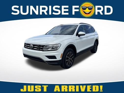 Pure White 2021 Volkswagen Tiguan 2.0T SE