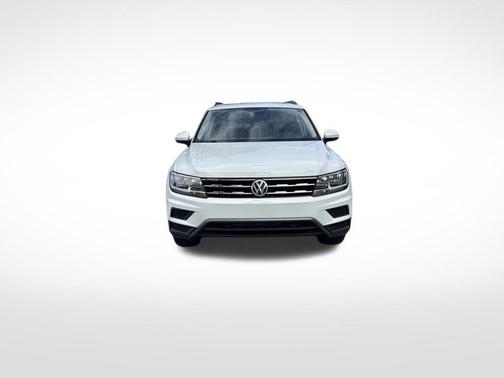 Pure White 2021 Volkswagen Tiguan 2.0T SE
