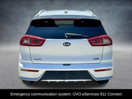 Snow White Pearl 2019 Kia Niro LX