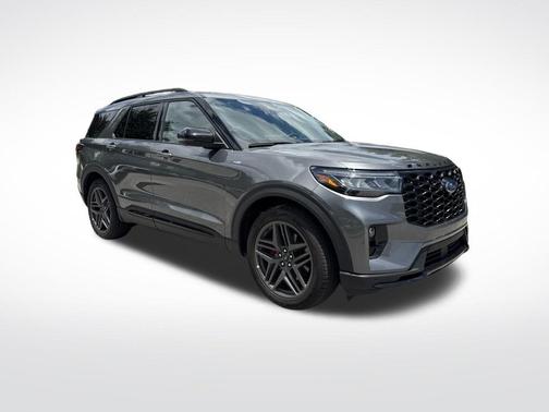 Gray Metallic 2026 Ford Explorer ST-Line