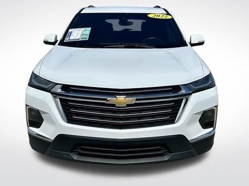 Summit White 2022 Chevrolet Traverse LT Cloth