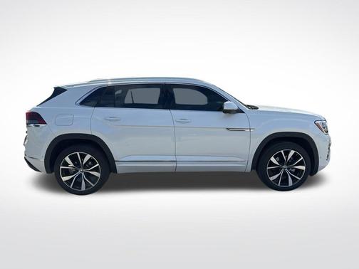 2025 Volkswagen Atlas Cross Sport 2.0T SEL Premium R-Line