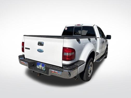 White 2006 Ford F-150 XLT SuperCrew