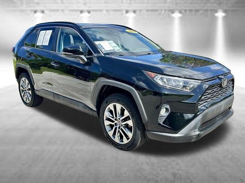 Midnight Black Metallic 2019 Toyota RAV4 XLE Premium