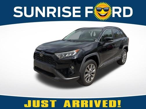 2019 Toyota RAV4 XLE Premium