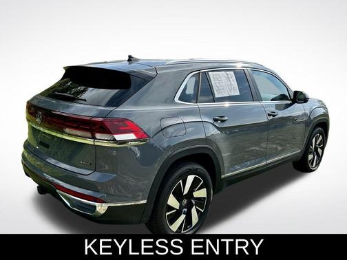 2025 Volkswagen Atlas Cross Sport 2.0T SEL