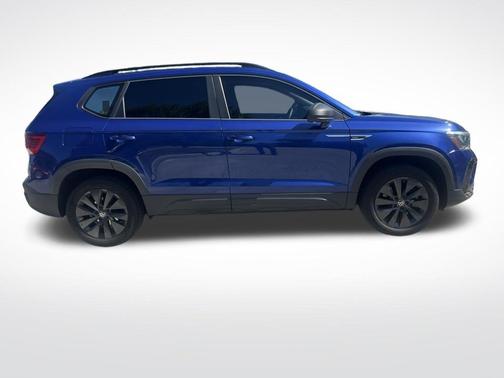 Blue Dusk 2023 Volkswagen Taos 1.5T S
