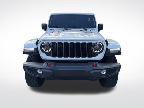 Bright White Clearcoat 2026 Jeep Wrangler Rubicon
