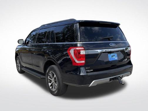 Blue Metallic 2021 Ford Expedition XLT