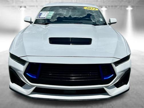 Oxford White 2024 Ford Mustang GT Premium